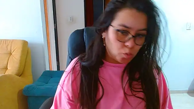 Snapshot of Ixchel_Anaid chatting on 06.27.26 Ixchel Anaid online show from 06.27.26