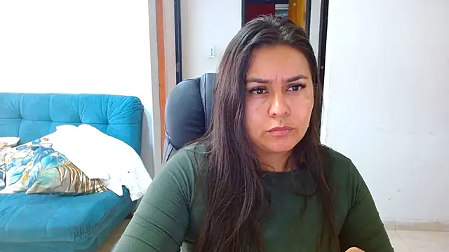 Snapshot of Ixchel_Anaid chatting on 07.06.26 Ixchel Anaid online show from 07.06.26