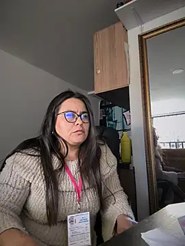 Snapshot of Ixchel_Anaid chatting on 07.28.26 Ixchel Anaid online show from 07.28.26