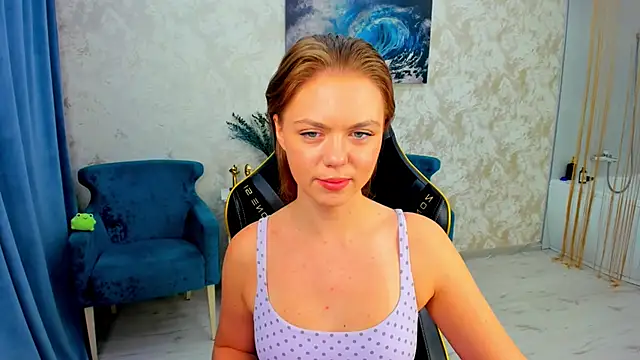 Strawberrye online show from 04.28.26