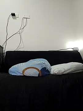 Snapshot of estrella_tasty chatting on 06.16.26 estrella tasty online show from 06.16.26
