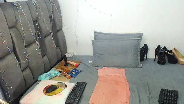 Tits  sweet online show from 02.11.25