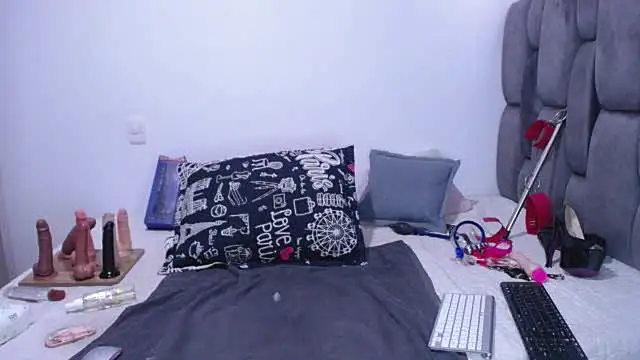 Tits  sweet online show from 05.05.26