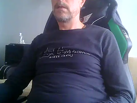 Snapshot of boran34 chatting on 05.18.26 boran34 online show from 05.18.26