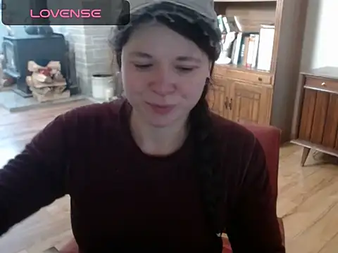 Snapshot of MarcyJones chatting on 12.04.24 MarcyJones online show from 12.04.24