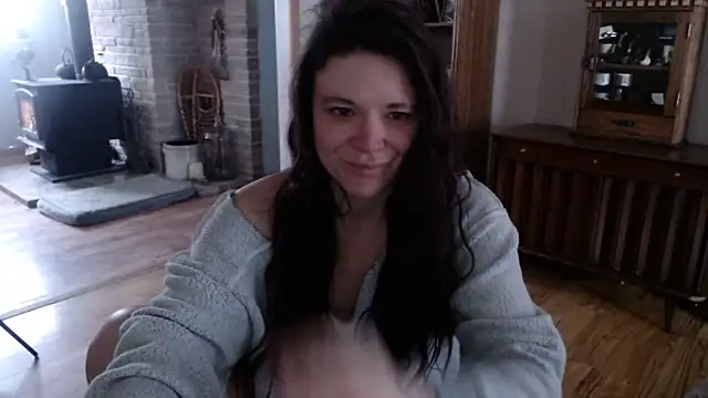 Snapshot of MarcyJones chatting on 02.11.25 MarcyJones online show from 02.11.25