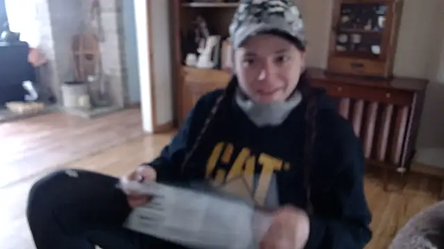 Snapshot of MarcyJones chatting on 02.14.25 MarcyJones online show from 02.14.25