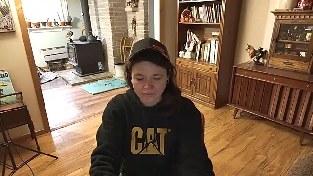 Snapshot of MarcyJones chatting on 11.15.25 MarcyJones online show from 11.15.25