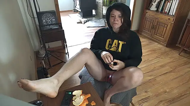 Snapshot of MarcyJones chatting on 01.15.26 MarcyJones online show from 01.15.26