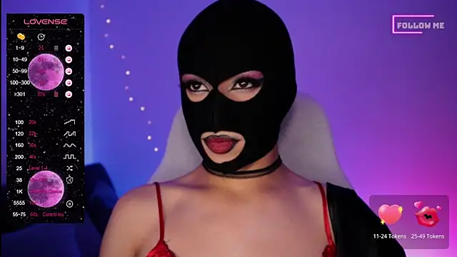 Snapshot of Bigfemblue chatting on 01.16.25 Bigfemblue online show from 01.16.25