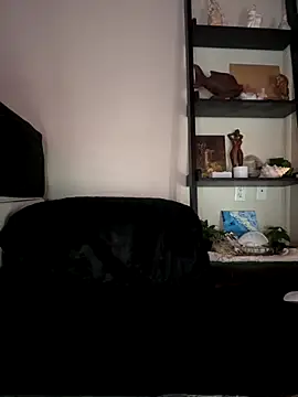 Amanita Bloom online show from 09.10.25