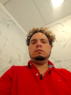 Snapshot of latinoflpr chatting on 01.31.26 latinoflpr online show from 01.31.26