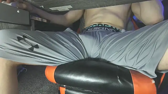 Dick and muscles online show from 03.05.25