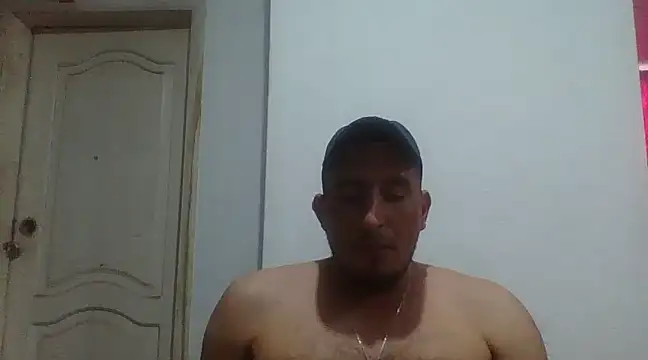 LvMaykel1 online show from 01.30.25