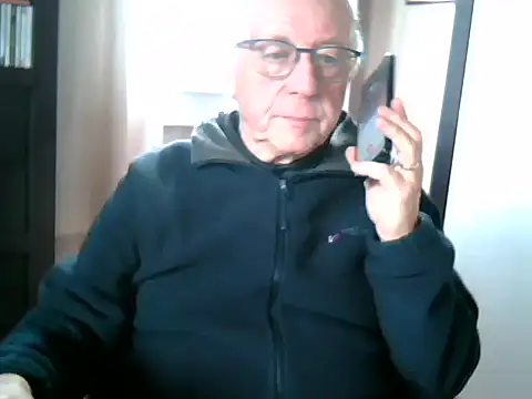 Snapshot of johnjohn622662 chatting on 02.10.26 johnjohn622662 online show from 02.10.26