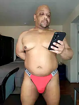 Snapshot of carmeldaddy1 chatting on 02.26.25 carmeldaddy1 online show from 02.26.25