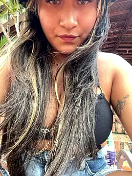 Rubyross21 online show from 03.18.25