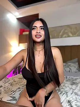 Snapshot of Bombshell_Ashy chatting on 01.07.26 Bombshell Ashy online show from 01.07.26