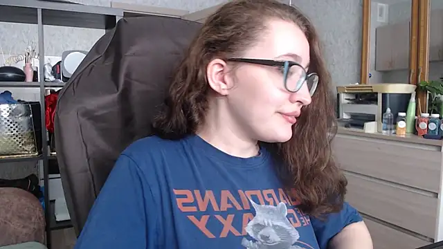 AnKey Rayah online show from 02.04.25