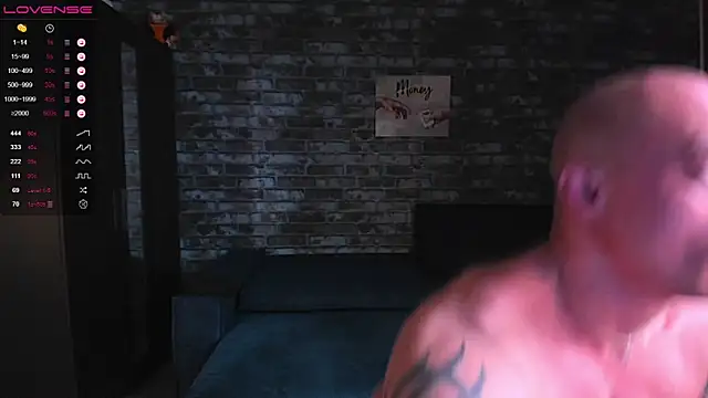 Snapshot of mark_normal chatting on 03.19.26 mark normal online show from 03.19.26