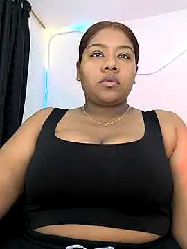 paola091 online show from 12.15.25