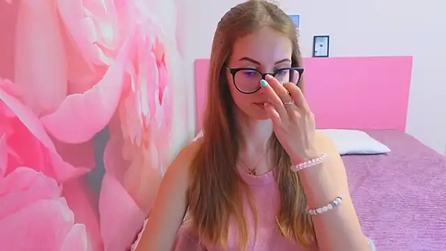 AliceAdams online show from 02.21.26