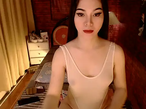 Snapshot of Yoshidashemale chatting on 01.11.26 Yoshidashemale online show from 01.11.26