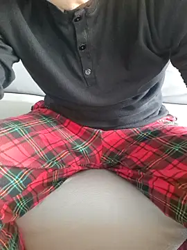 Snapshot of praqun2021 chatting on 02.21.26 praqun2021 online show from 02.21.26