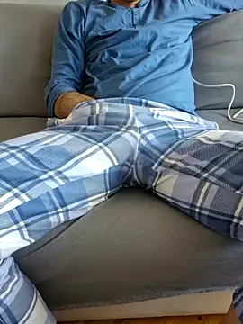 praqun2021 online show from 03.07.26