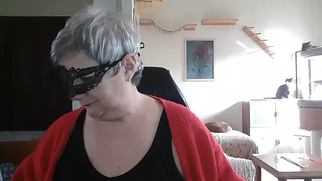 Snapshot of simona60 chatting on 03.12.26 simona60 online show from 03.12.26