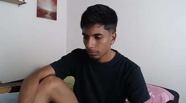 Snapshot of stevenosori chatting on 12.25.24 stevenosori online show from 12.25.24