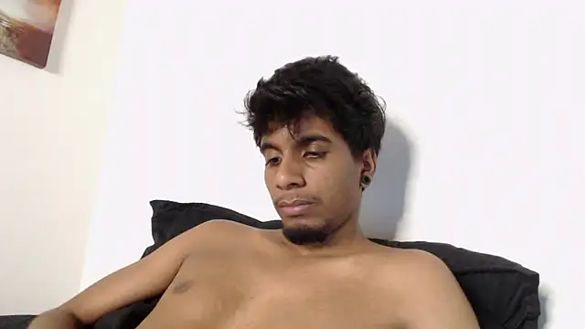 Snapshot of stevenosori chatting on 09.11.25 stevenosori online show from 09.11.25