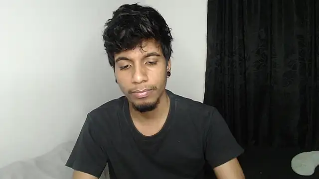 Snapshot of stevenosori chatting on 09.16.25 stevenosori online show from 09.16.25