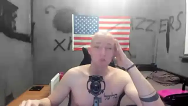 Snapshot of Tolyadar@xh chatting on 03.10.26 Tolyadarxh online show from 03.10.26