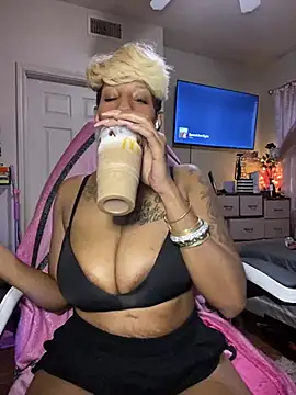 MzParker online show from 01.24.25