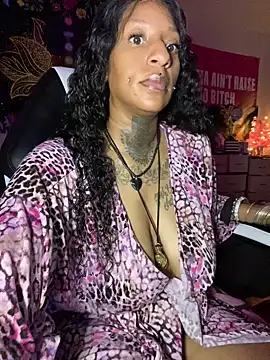 MzParker online show from 03.06.25