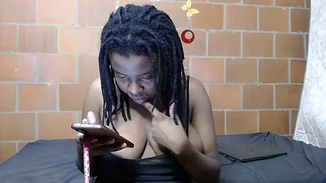 Snapshot of Magaharper10 chatting on 03.08.26 Magaharper10 online show from 03.08.26