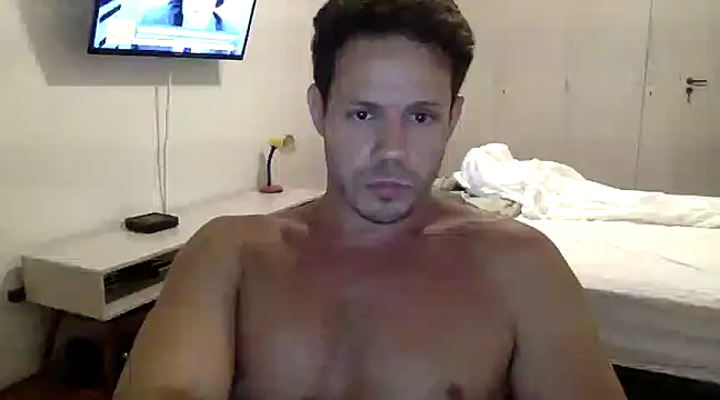 Snapshot of FelipeRiver chatting on 03.11.25 FelipeRiver online show from 03.11.25