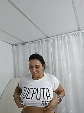 zullyxhot online show from 06.06.26