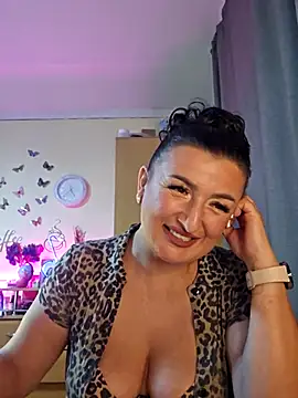 Hotangel75 online show from 09.12.25