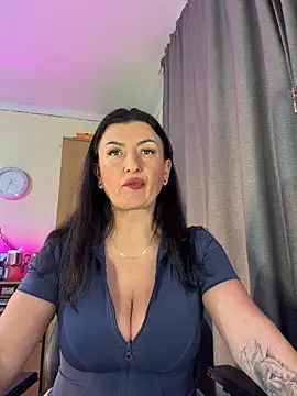 Snapshot of Hotangel75 chatting on 02.24.26 Hotangel75 online show from 02.24.26