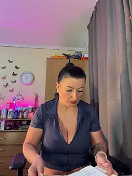 Snapshot of Hotangel75 chatting on 03.13.26 Hotangel75 online show from 03.13.26