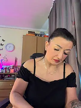 Snapshot of Hotangel75 chatting on 03.17.26 Hotangel75 online show from 03.17.26