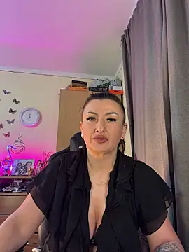 Hotangel75 online show from 04.28.26