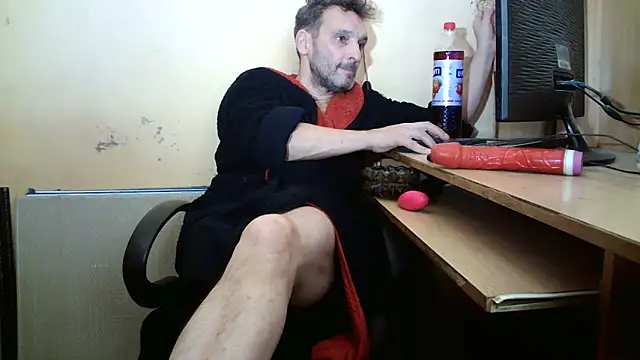 dundyFocus online show from 12.22.25