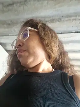 mila38 online show from 10.31.25