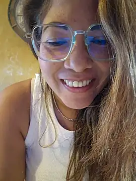 Snapshot of mila38 chatting on 03.27.26 mila38 online show from 03.27.26