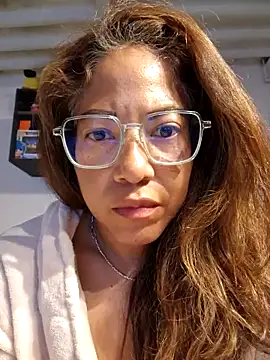 Snapshot of mila38 chatting on 03.28.26 mila38 online show from 03.28.26