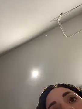 Clara-xoxo online show from 11.18.25