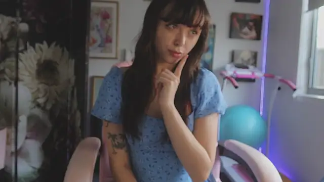 makiyahbelle online show from 04.21.26